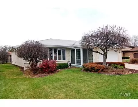 8144 Bunker Dr, Orland Park, IL 60462