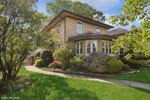1007 N Oak Park Ave, Oak Park, IL 60302