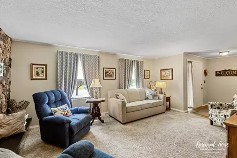 857 Edwin Dr, Bourbonnais, IL 60914 photo 7