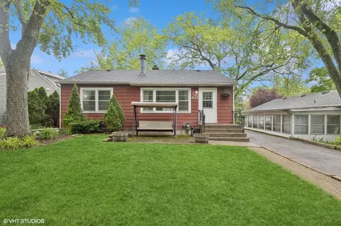 431 Elm Ave, Geneva, IL 60134