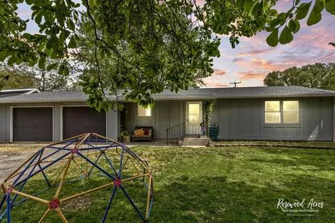 125 E Second South St, Chebanse, IL 60922