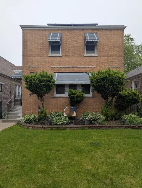 10421 S Prairie Ave, Chicago, IL 60628