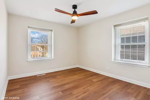 Bedroom - 2028 Creekside Dr, Wheaton, IL 60189 photo 2 of 4