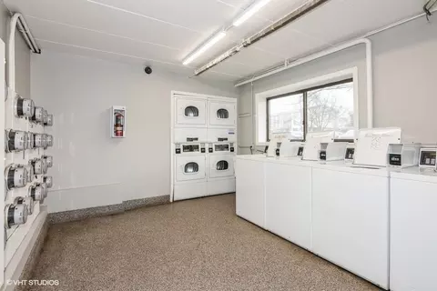 Other - 214 E Bailey Rd #J, Naperville, IL 60565 photo 2 of 3