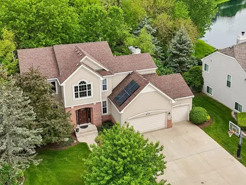 915 Eaton Ct, Lake Villa, IL 60046