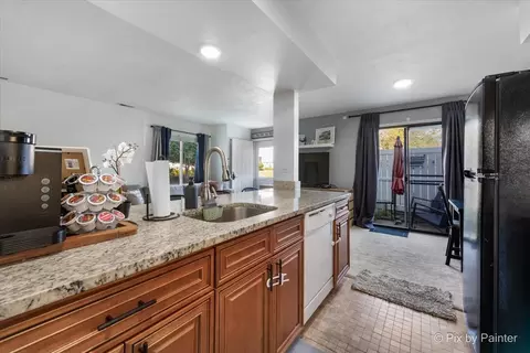 1565 Cornell Pl, Hoffman Estates, IL 60169 photo 9