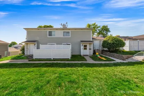 1565 Cornell Pl, Hoffman Estates, IL 60169