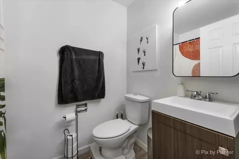 1565 Cornell Pl, Hoffman Estates, IL 60169 photo 10