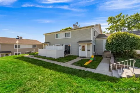 1565 Cornell Pl, Hoffman Estates, IL 60169 photo 17