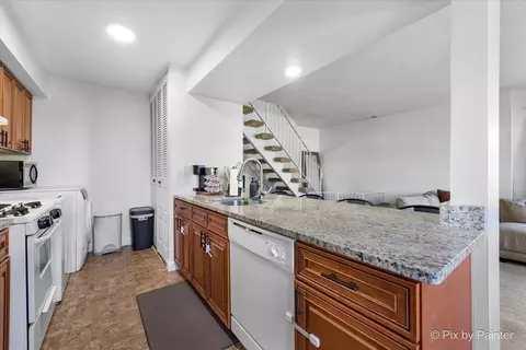 1565 Cornell Pl, Hoffman Estates, IL 60169 photo 8