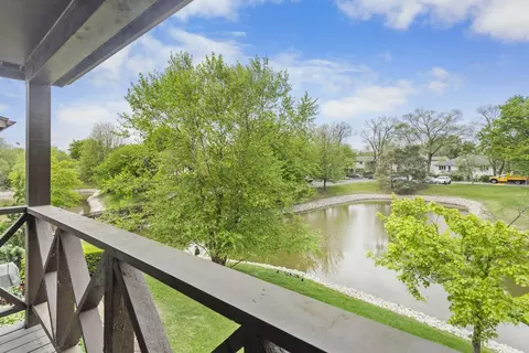 View/Area - 1044 Creekside Ct #2A, Wheeling, IL 60090 photo 1 of 1