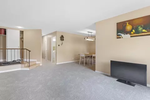 Living - 1044 Creekside Ct #2A, Wheeling, IL 60090 photo 3 of 3