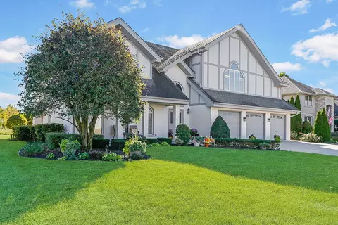 13629 S Kickapoo Trl, Homer Glen, IL 60491