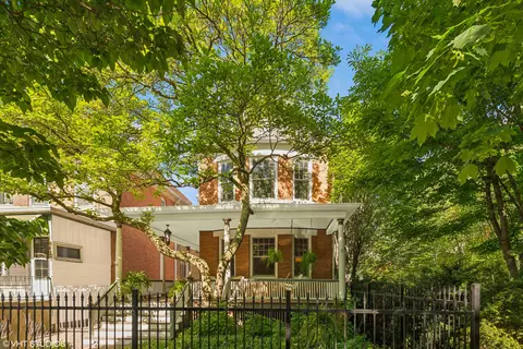 4622 N Hermitage Ave, Chicago, IL 60640