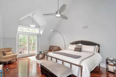 Bedroom - 616 E Hillside Ave, Barrington, IL 60010 photo 1 of 4