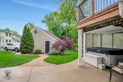 Exterior - 616 E Hillside Ave, Barrington, IL 60010 photo 3 of 10