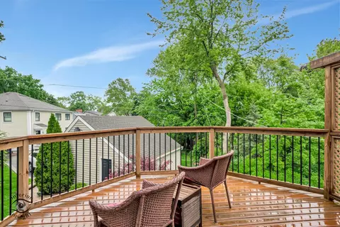 Exterior - 616 E Hillside Ave, Barrington, IL 60010 photo 2 of 10