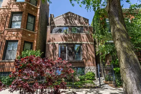 2734 W Potomac Ave #1, Chicago, IL 60622