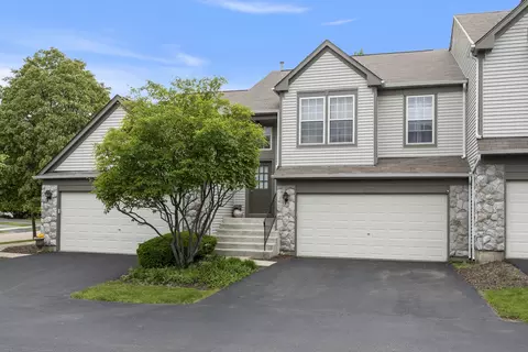 3132 Ollerton Ave, Aurora, IL 60502