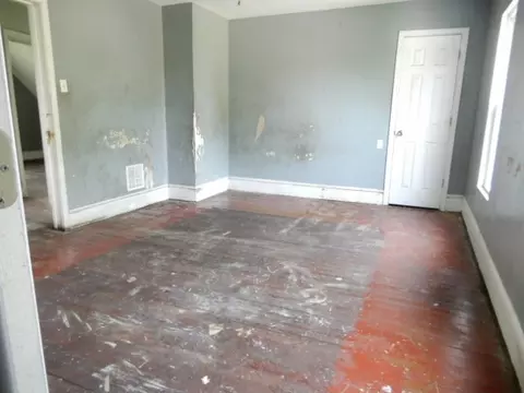 Bedroom - 746 N Schuyler Ave, Kankakee, IL 60901 photo 2 of 3