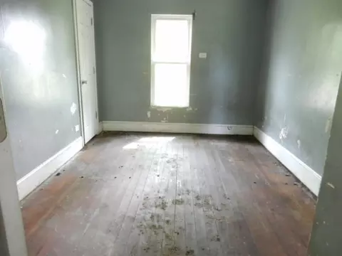 Bedroom - 746 N Schuyler Ave, Kankakee, IL 60901 photo 1 of 3