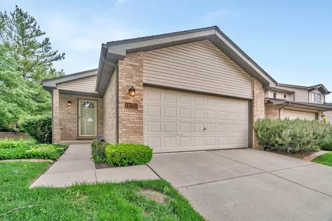 11150 Shenandoah Dr, Orland Park, IL 60467