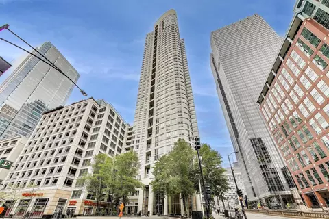 345 N Lasalle Blvd #3602, Chicago, IL 60654