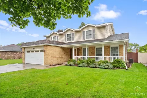1421 Golden Gate Dr, Addison, IL 60101