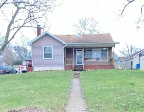 328 Castle St, Lowell, IN 46356