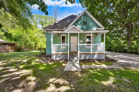 508 S Grant St, Sullivan, IL 61951