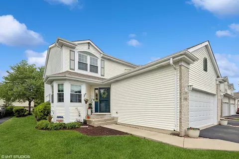 17302 Long Bow Dr, Lockport, IL 60441