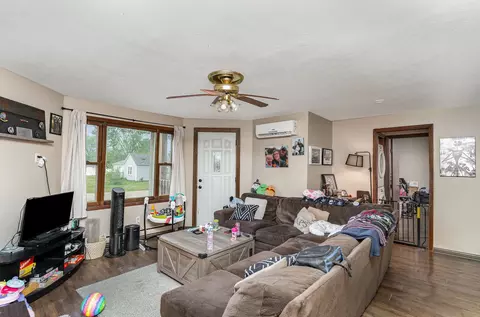 Other - 214 N Cedar St, Gardner, IL 60424 photo 6 of 8