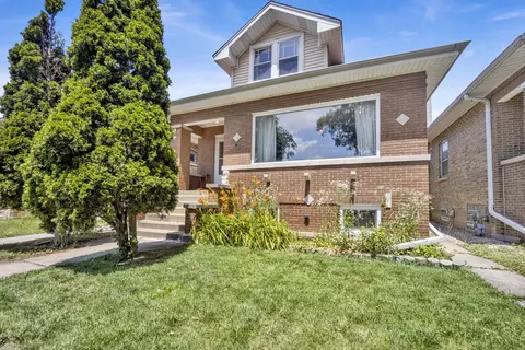 5912 W Grace St, Chicago, IL 60634