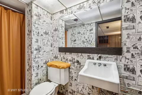 Bath - 452 Miller St, Beecher, IL 60401 photo 3 of 3