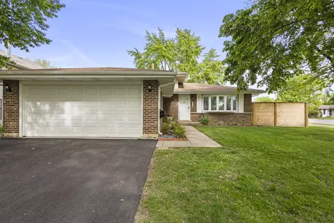 3907 New Haven Ave, Arlington Heights, IL 60004