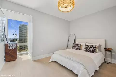 363 E Wacker Dr #1601, Chicago, IL 60601 photo 12