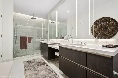 363 E Wacker Dr #1601, Chicago, IL 60601 photo 10
