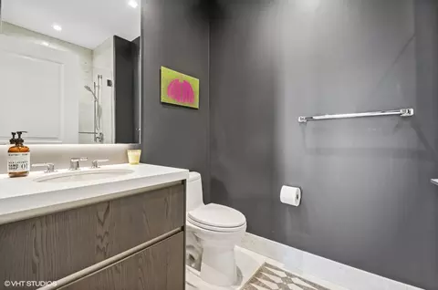 363 E Wacker Dr #1601, Chicago, IL 60601 photo 13