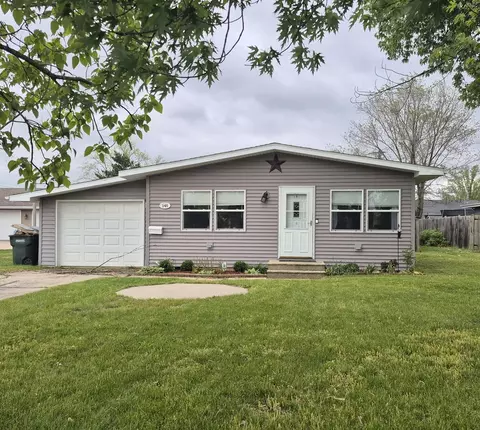 145 W Des Plaines St, Coal City, IL 60416