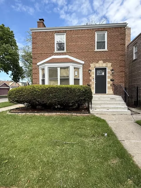 10501 S Vernon Ave, Chicago, IL 60628