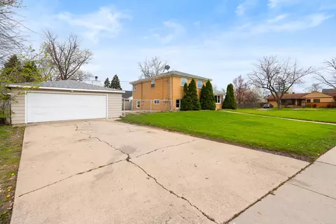 44 Cranbrook Dr, Des Plaines, IL 60016 photo 31