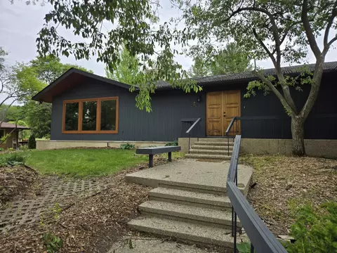 2501 Spring Brook Ave, Rockford, IL 61107