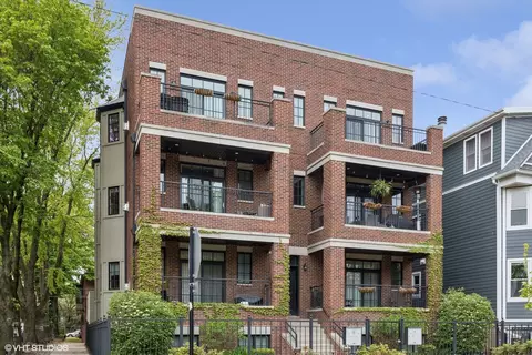 2700 N Wayne Ave #3S, Chicago, IL 60614