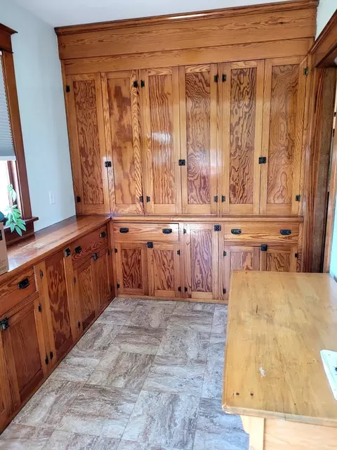 Kitchen - 442 High St, Buda, IL 61314 photo 5 of 5