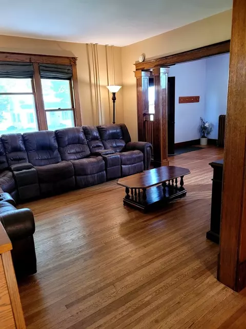 Living - 442 High St, Buda, IL 61314 photo 3 of 3