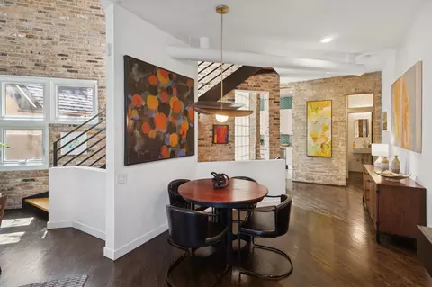 832 W Wolfram St, Chicago, IL 60657 photo 14