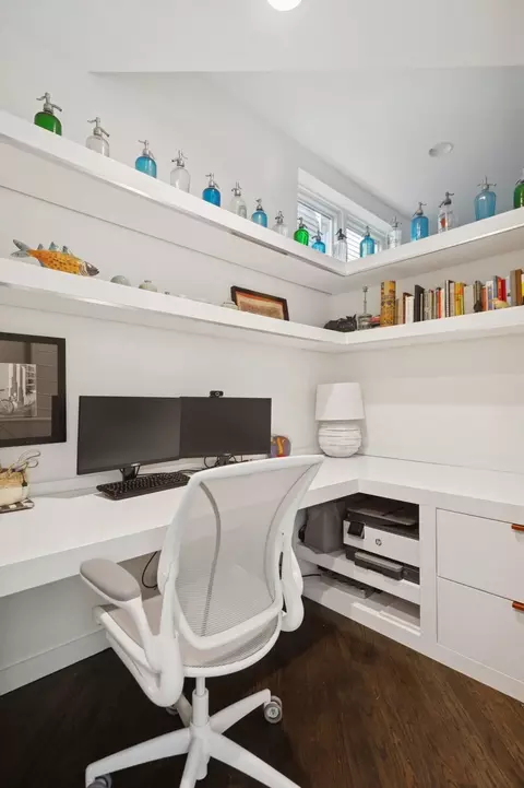 832 W Wolfram St, Chicago, IL 60657 photo 9