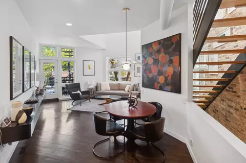 832 W Wolfram St, Chicago, IL 60657 photo 13