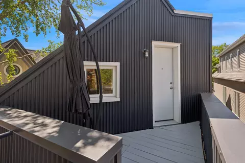 832 W Wolfram St, Chicago, IL 60657 photo 44