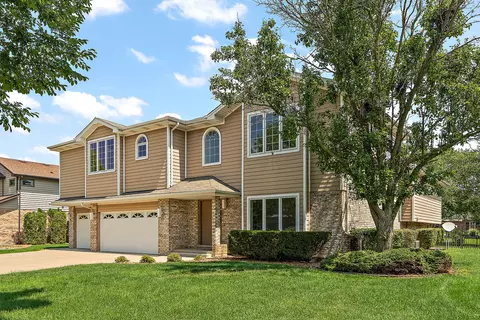 19525 Fiona Ave, Mokena, IL 60448